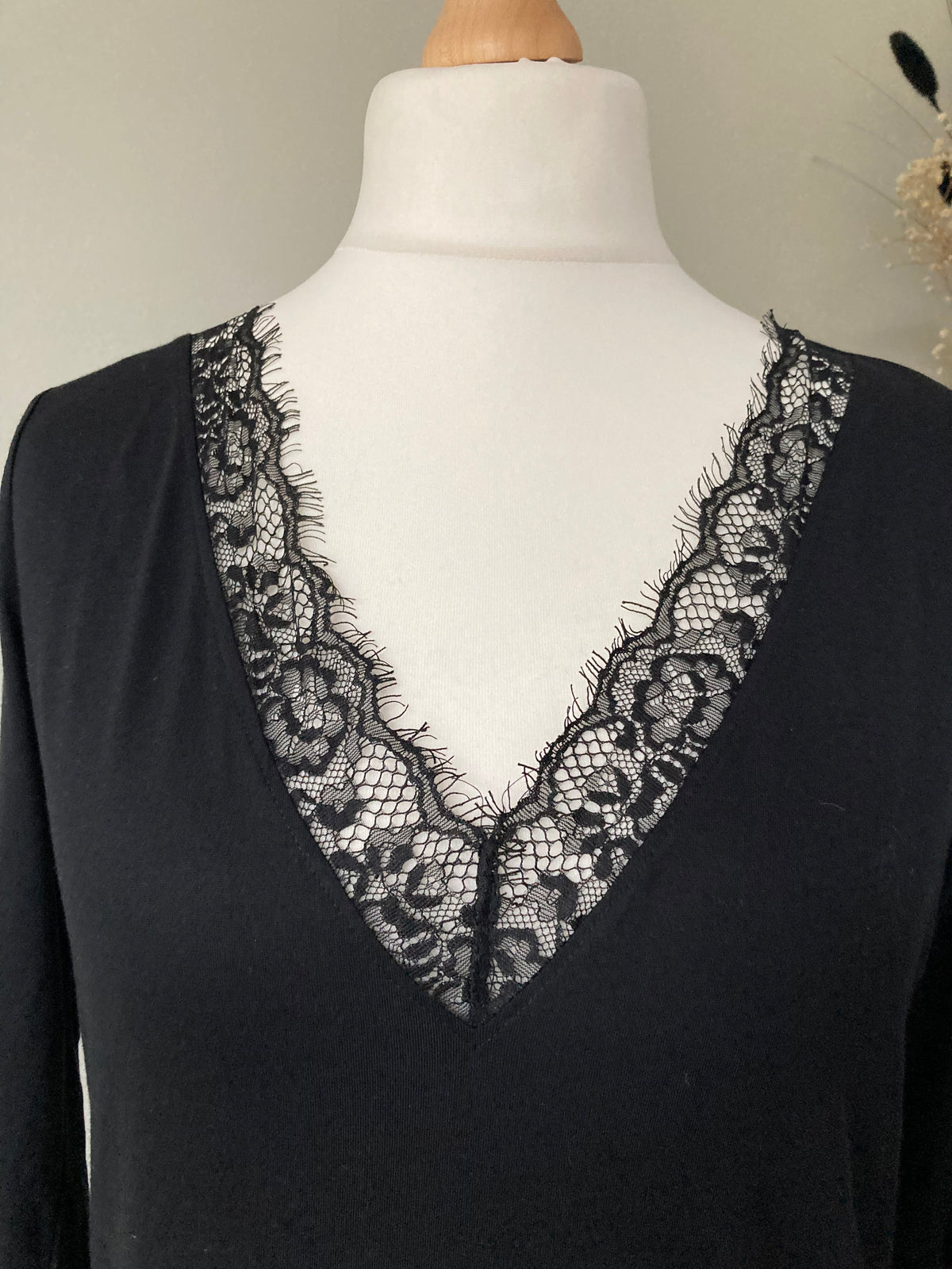 Black lace long sleeve pj top by CREATION L - Size 14