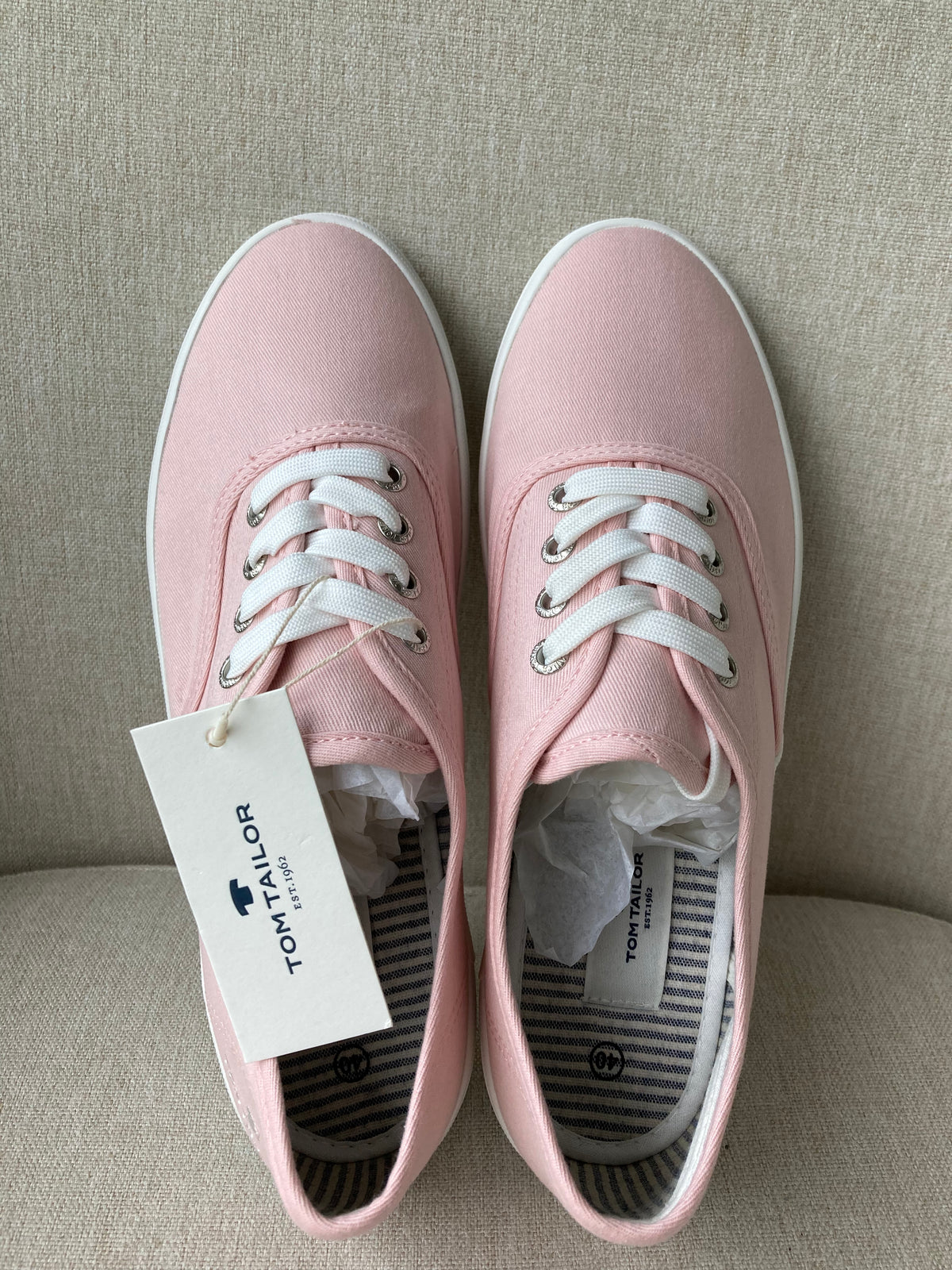 Pale pink lace up shoes by Tom Tailor - Size 7