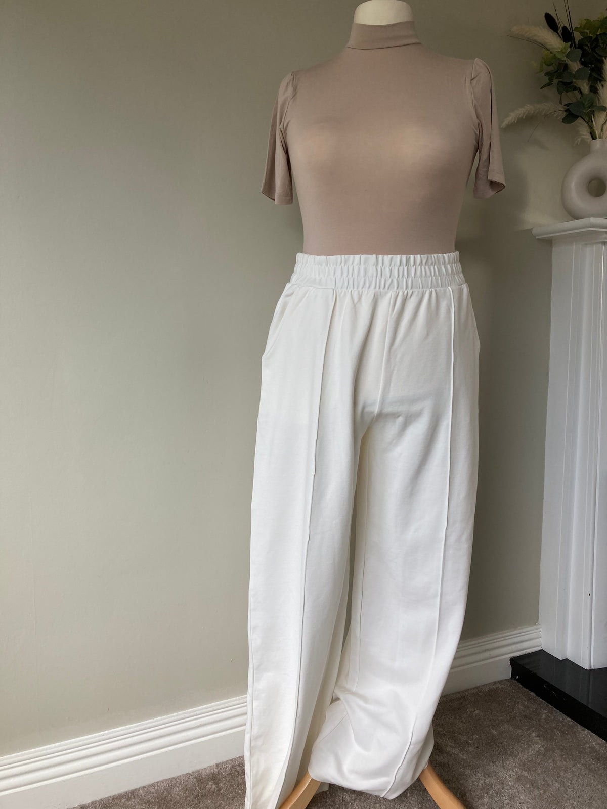 Ivory trousers by BPC