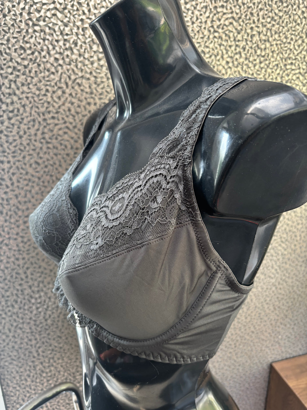 Nude Lace Front Bra by BPC - Size 34DD (2pk)
