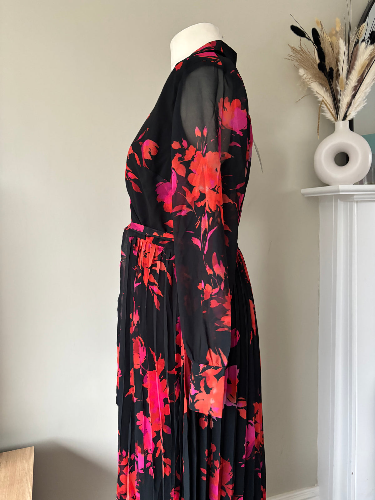 Red Floral Print Pleated Midi Dress by Kaleidoscope Size 14