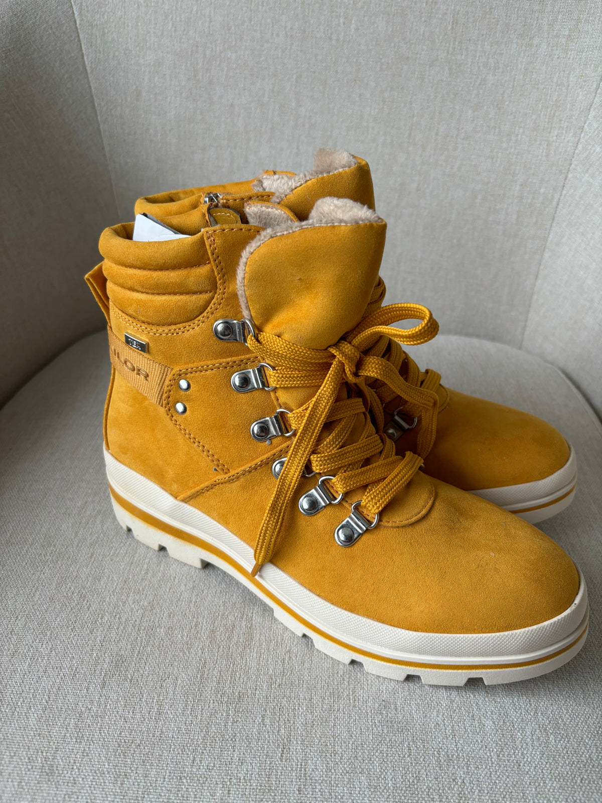 Mustard Yellow Lined Boots by Tom Tailor