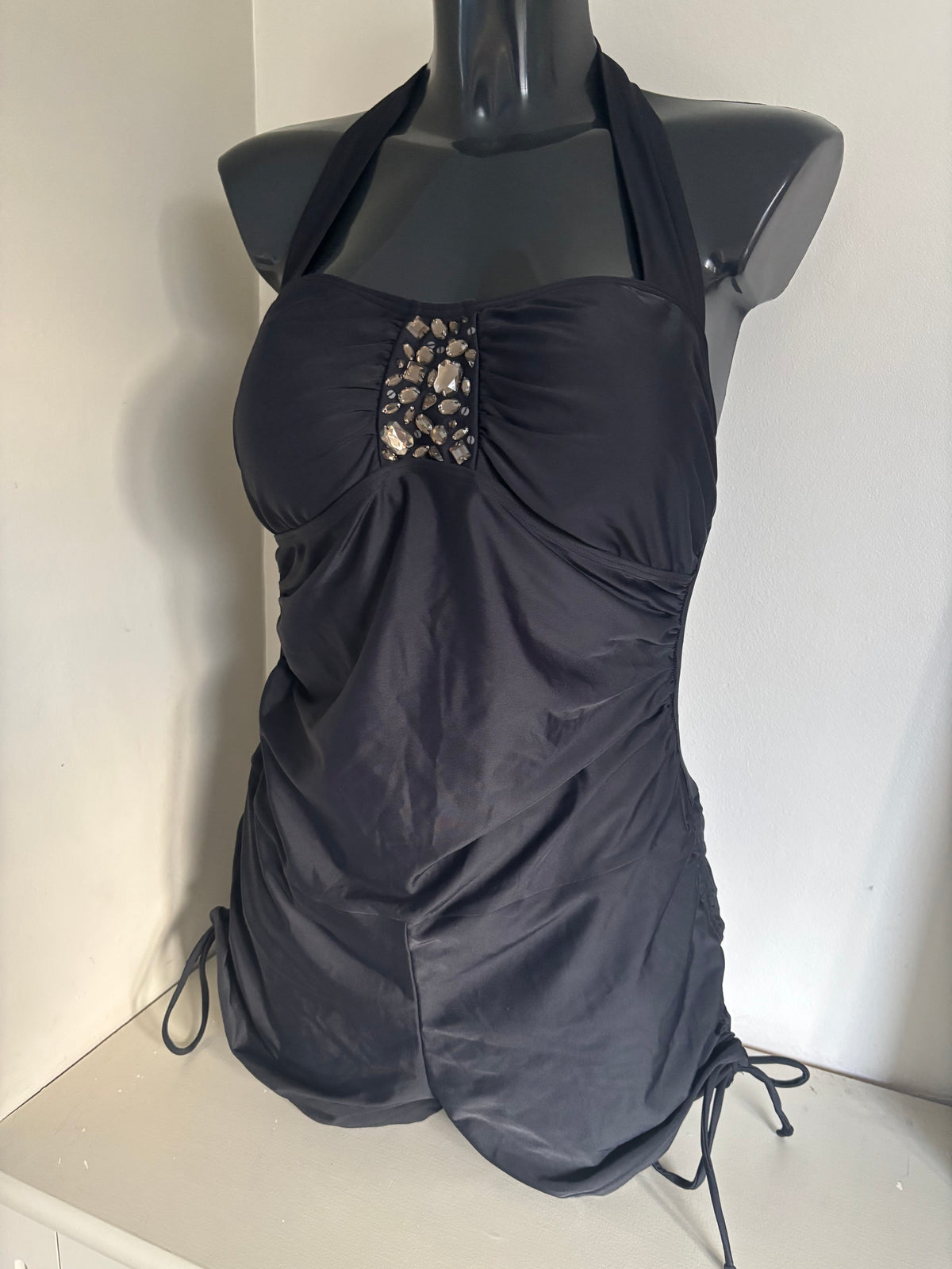 Black brooch swim dress size 16 by Bonprix