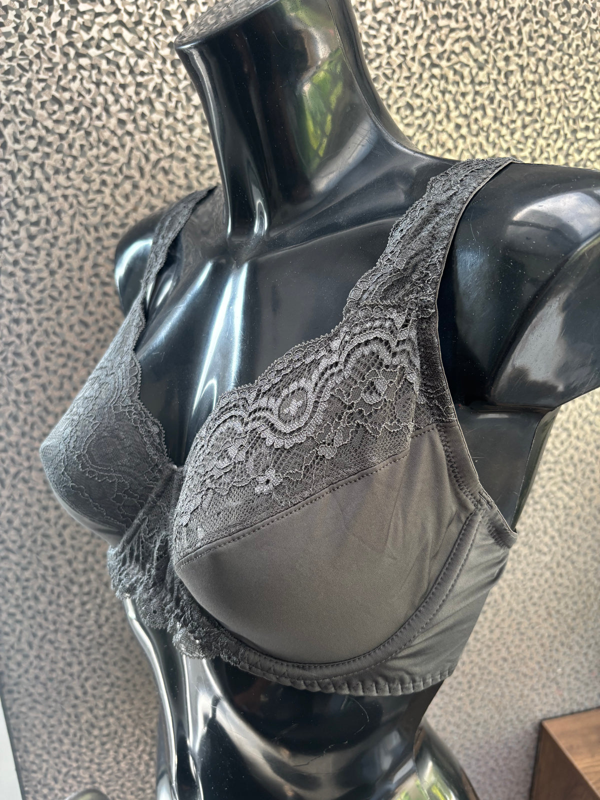 Nude Lace Front Bra by BPC - Size 34DD (2pk)