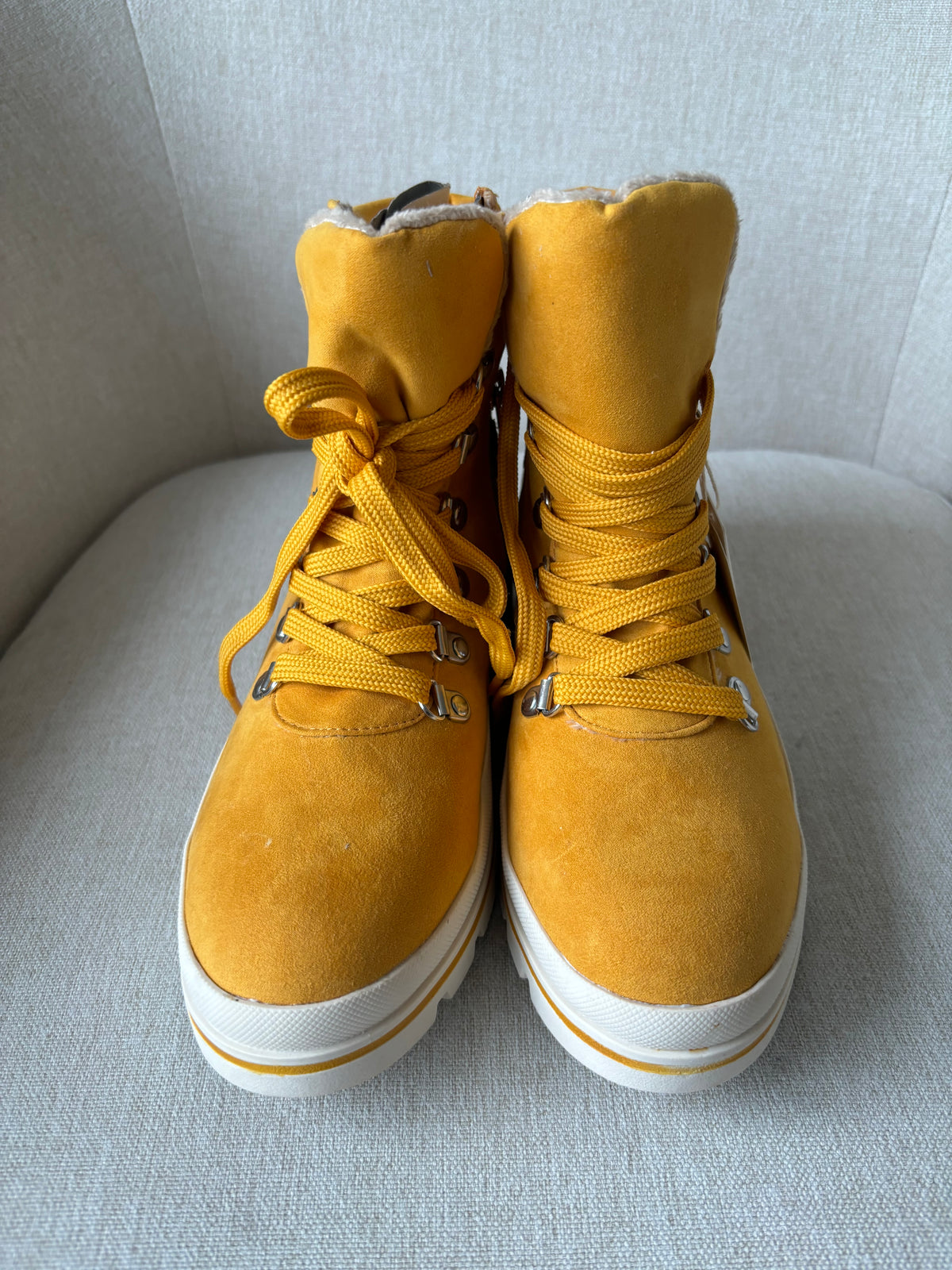 Mustard Yellow Lined Boots by Tom Tailor Size 5