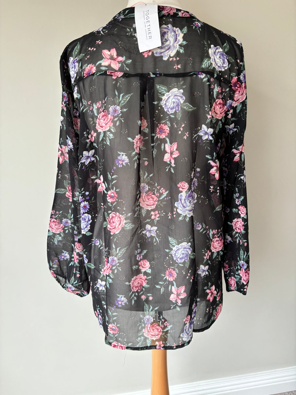 Dark Floral Chiffon Zip Pintuck Blouse by Together Size 12