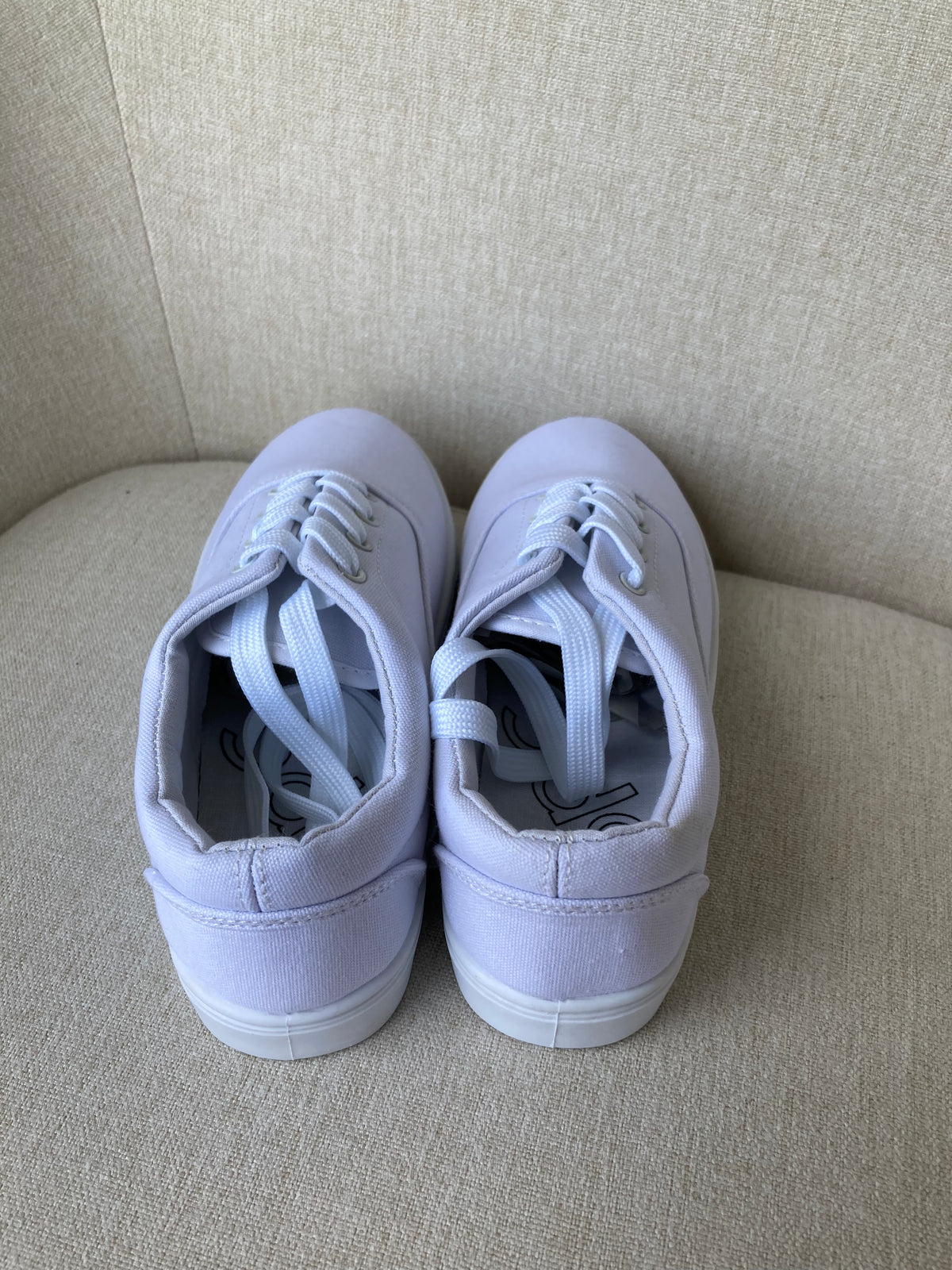 White Plimsolls By BPC - Size 5