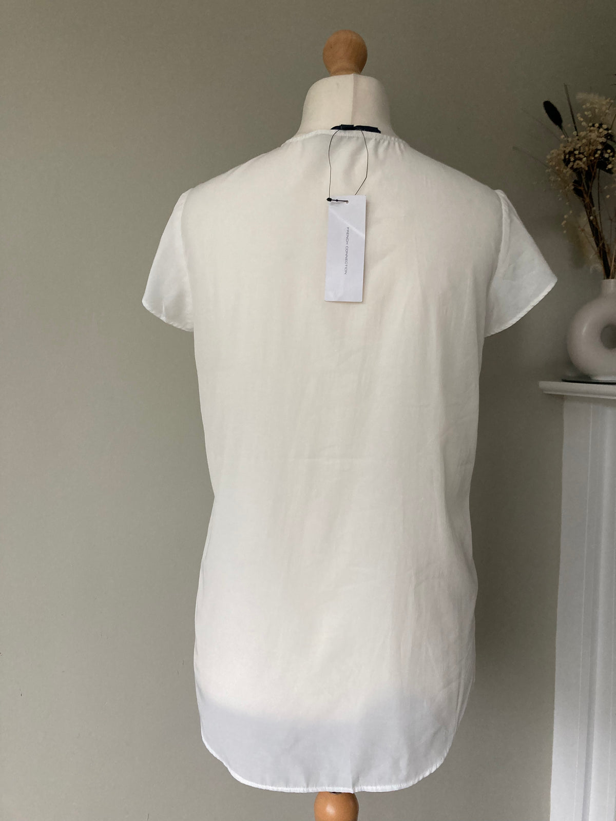 Ery Crepe Short Sleeve Shirt by FRENCH CONNECTION - Size M