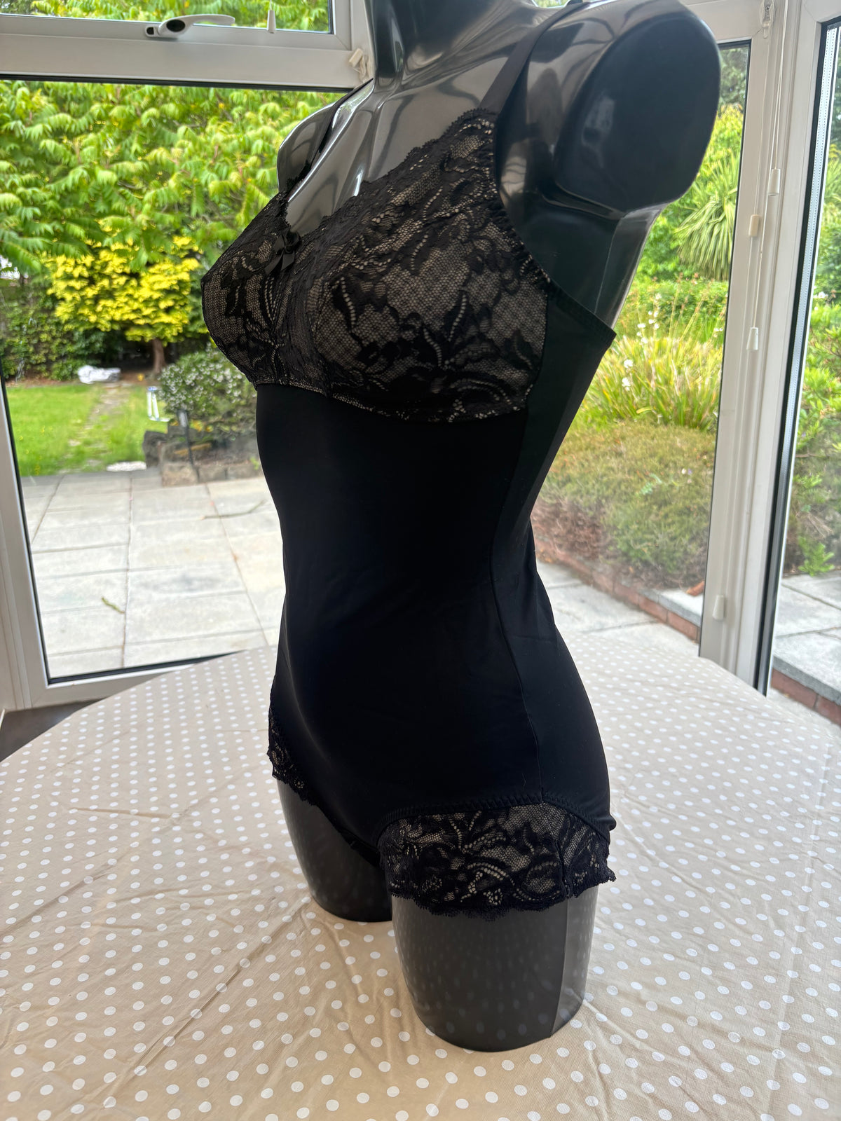 BLACK SHAPER BODY BY FREEMANS