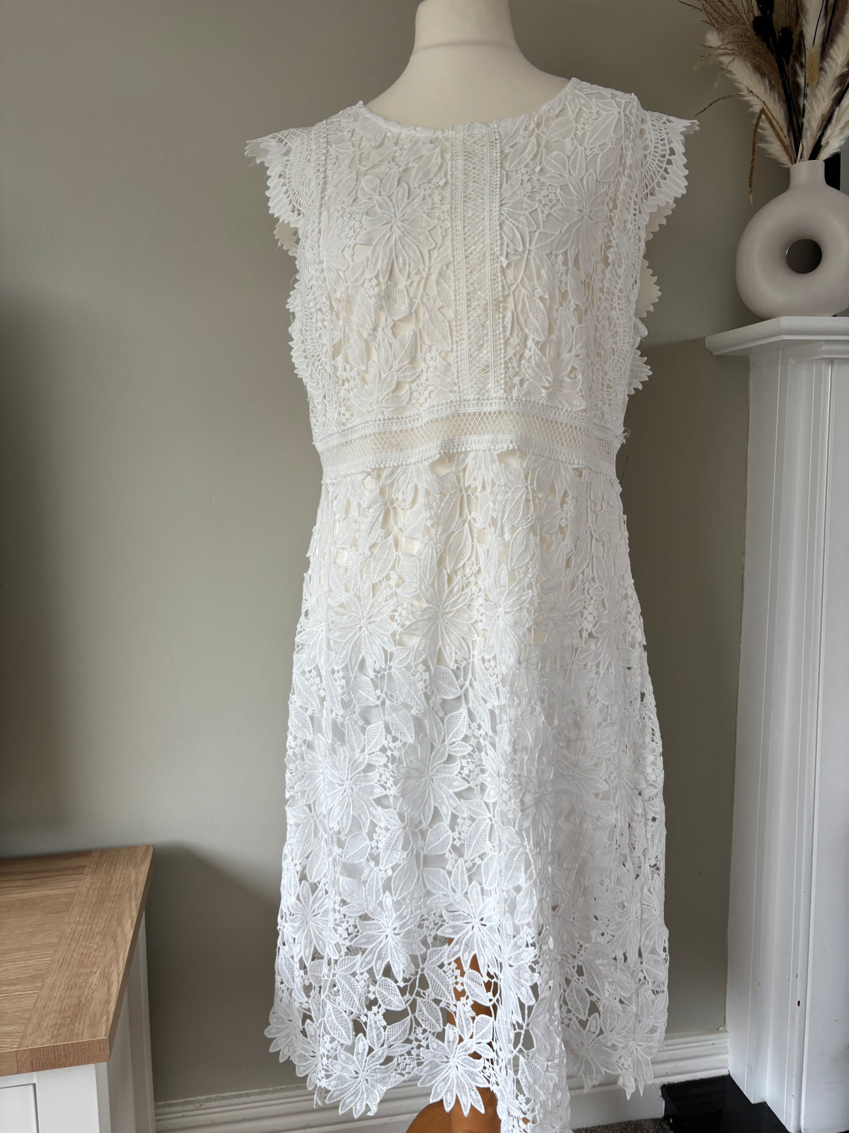 White lace dress by Kaleidoscope Size 18