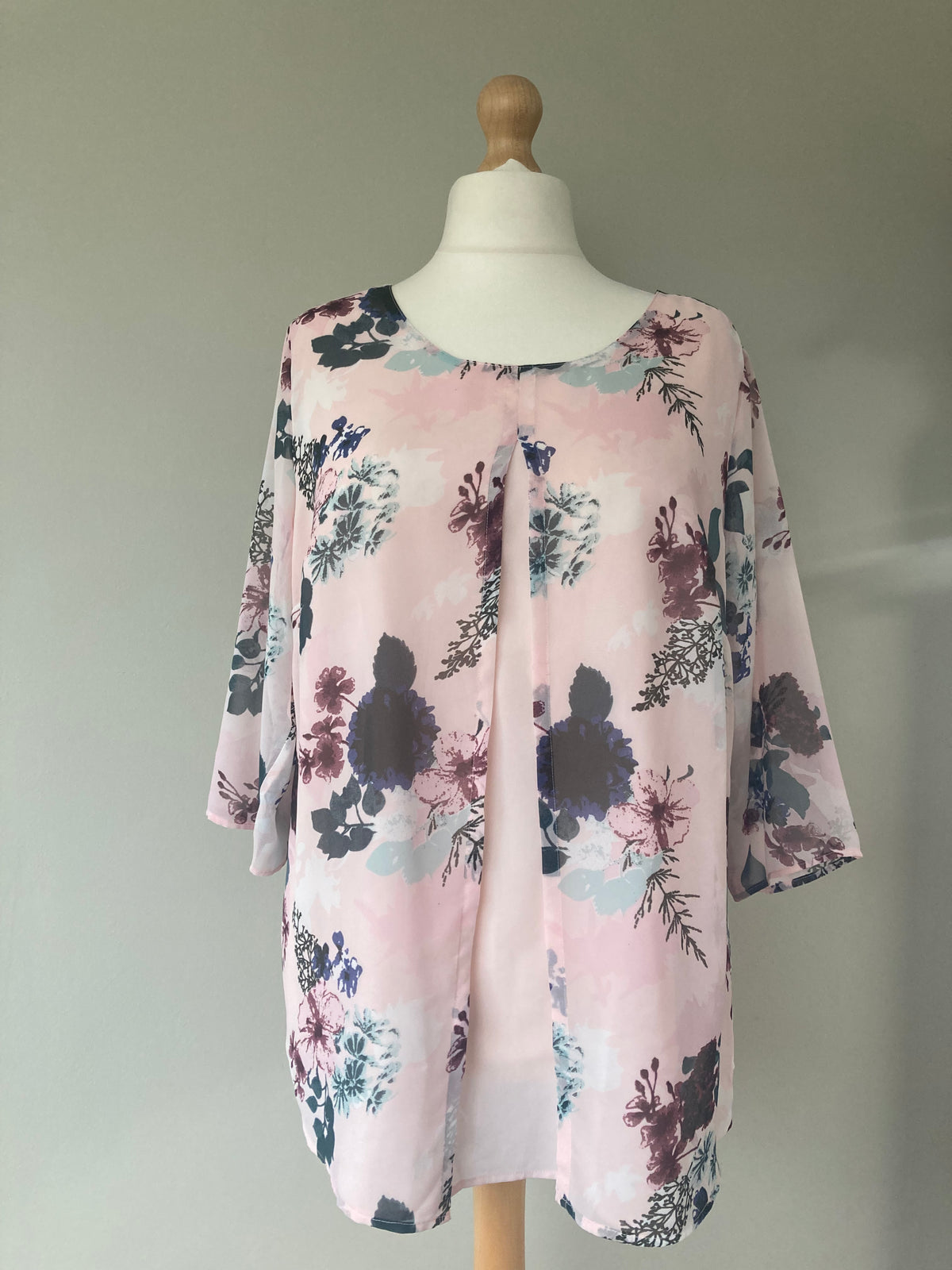 Floral Detailed Blouse by CREATIONL - size 20