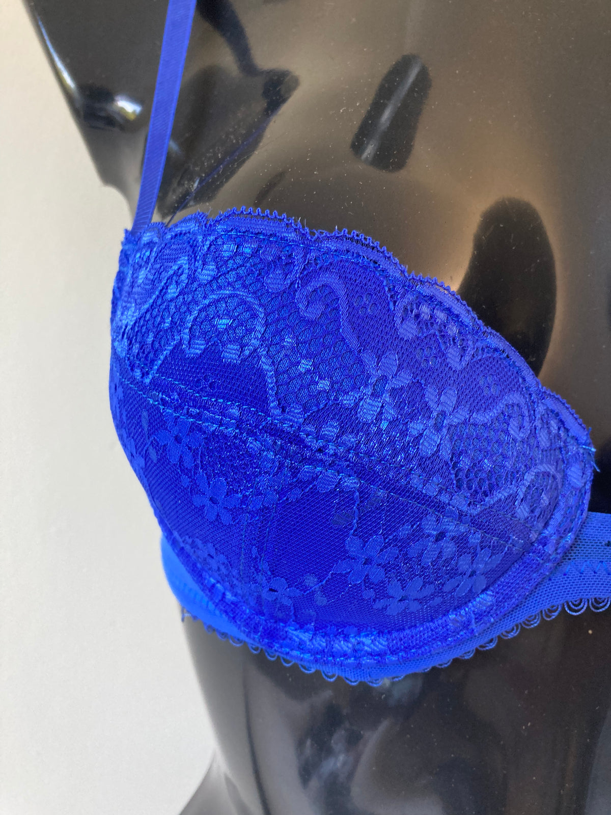 Vivid blue bra and pants set by Vivance - Size 32 A