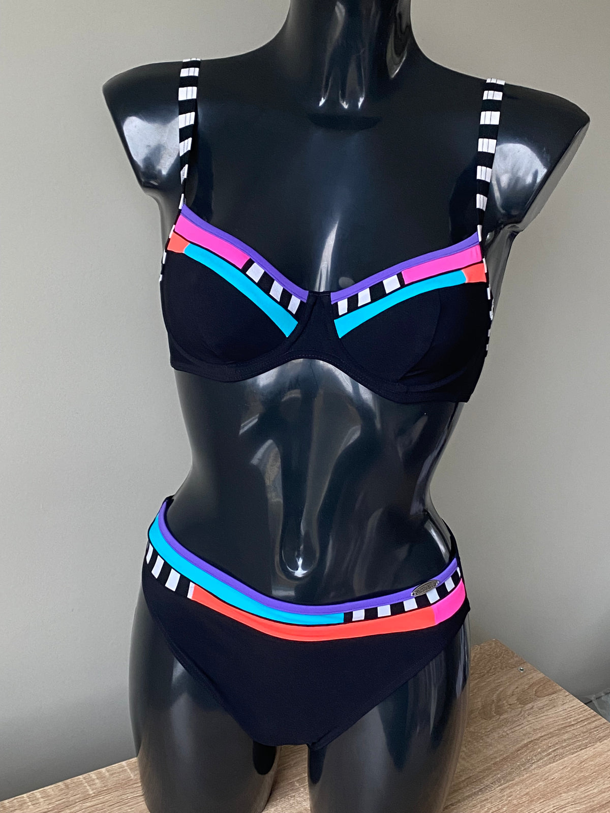 Black Multi Underwire Bikini by SUNFLAIR - Size  18DD