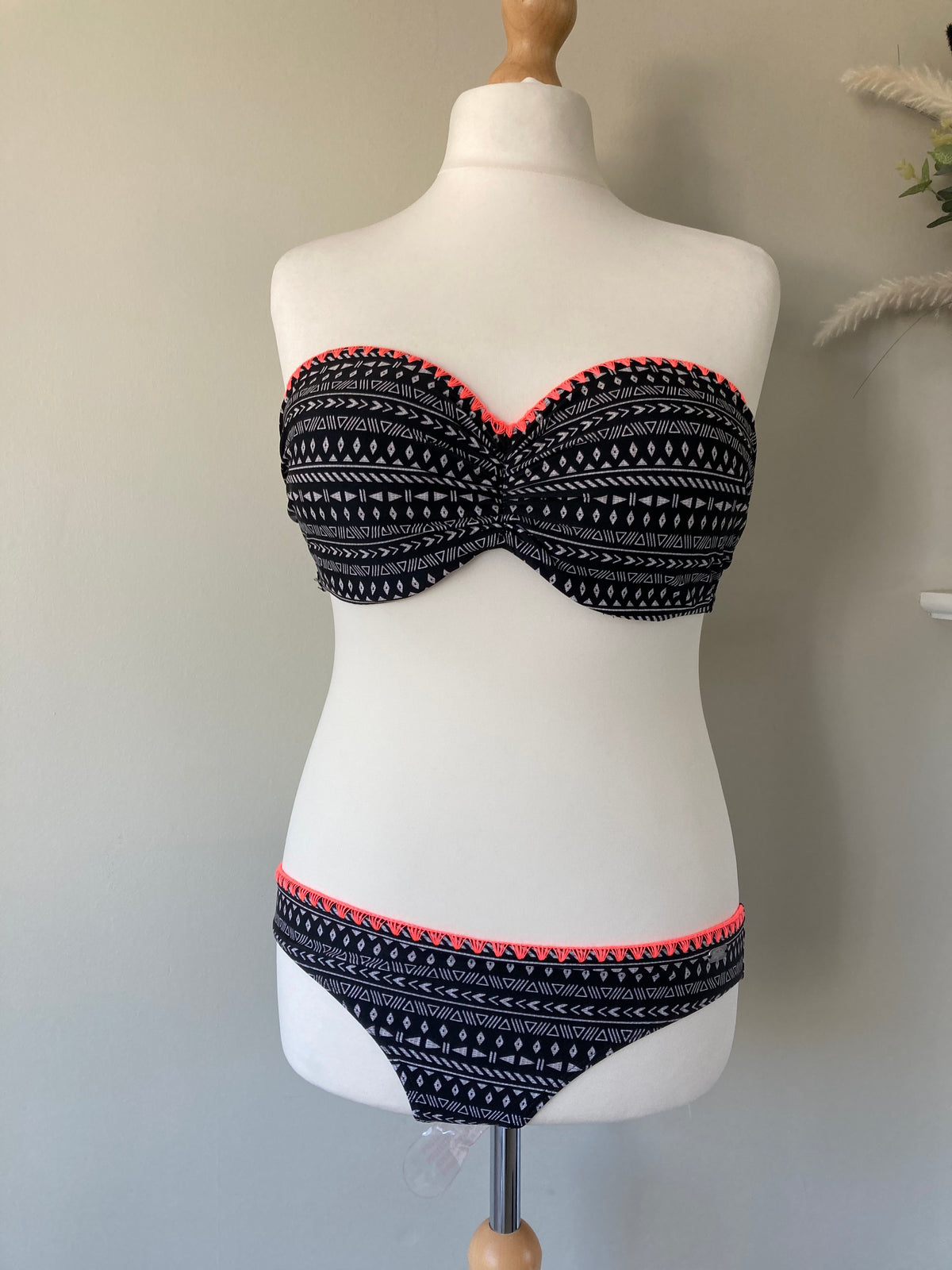 Black Print Swimwear by BUFFALO - Size 14DD