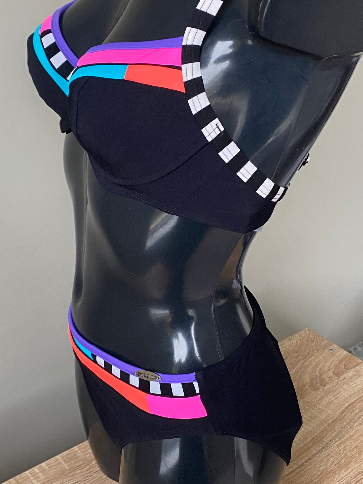 Black Multi Underwire Bikini by SUNFLAIR - Size  18DD