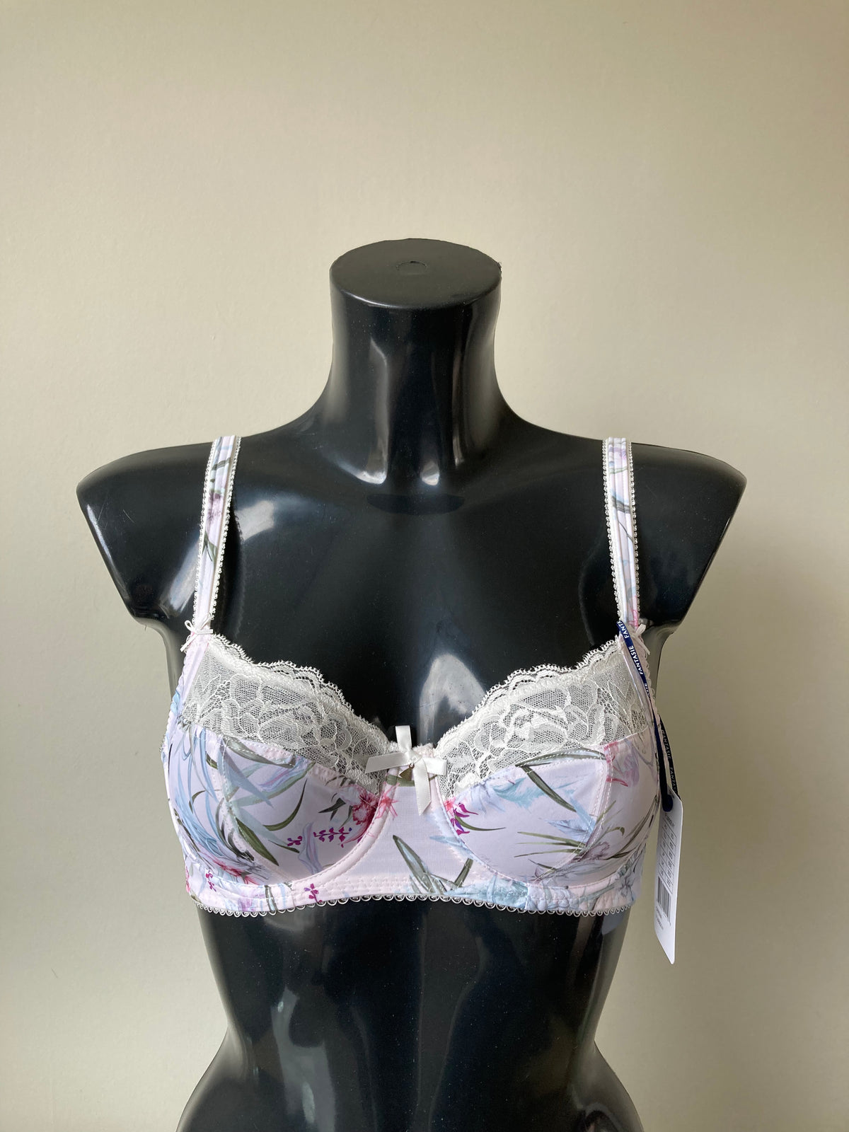 Carena Ivory FC Bra by FANTASIE